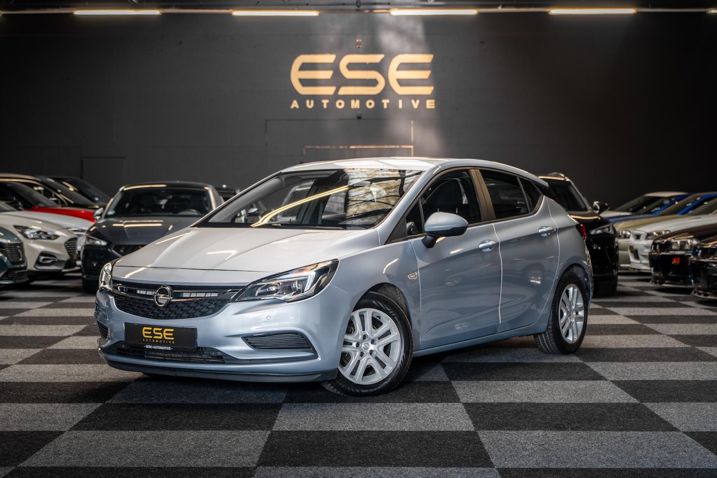 Opel Astra - 1.0 Online Edition | Pdc | Navi | Cruise - AutoWereld.nl