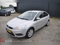 Ford Focus - 1.4 Trend 5-deurs *AIRCO