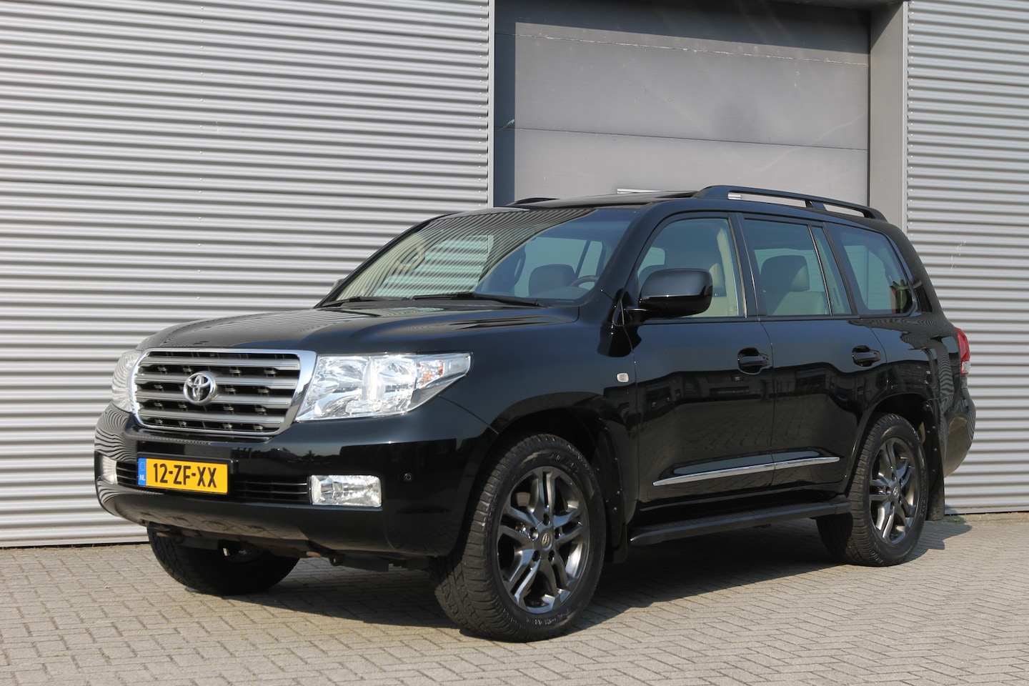 Toyota Land Cruiser V8 - 4.5 D-4D Executive I Aut. I Navi I Leder I Camera I Dealer oh. - AutoWereld.nl
