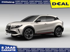Alfa Romeo Junior - 1.2 Turbo Hybrid Ibrida Speciale | Schuif/kantel dak | Pack Techno | Adaptive cruise | Sto
