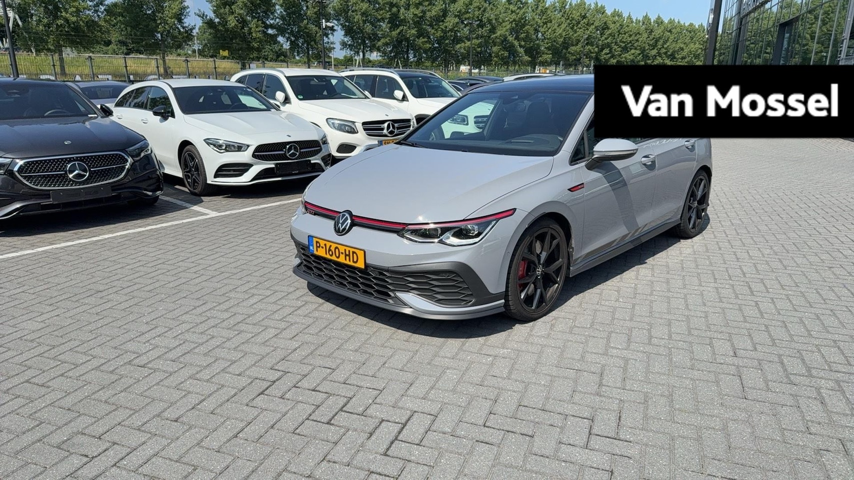Volkswagen Golf - 2.0 TSI GTI Clubsport | 300PK | Panorama Schuif-Kantel/dak | Harman & Kardon Premium Audio - AutoWereld.nl