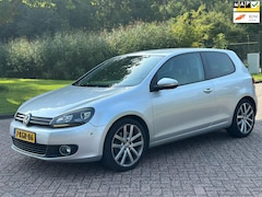Volkswagen Golf - 1.4 TSI Comfortline/AUTOMAAT/AIRCO/CRUISE/NAVI/LEDER/PARKEERSENS VOOR-ACHTER/STOELVERWARMI