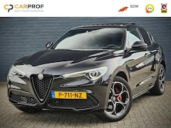 Alfa Romeo Stelvio - 2.0 T AWD Veloce / ADAPT CRUISE / PANO / H&K /