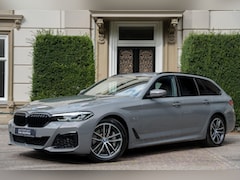 BMW 5-serie Touring - 530e xDrive M-Sport ADAPTIVE | KEYLESS | CAMERA | COGNAC LEDER | BERNINAGRAU INDIVIDUAL