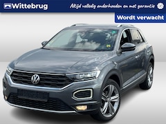 Volkswagen T-Roc - 1.5 TSI 150pk DSG Sport / Virtual Cockpit / LED / Elek Achterklep / Camera / 18" LMV