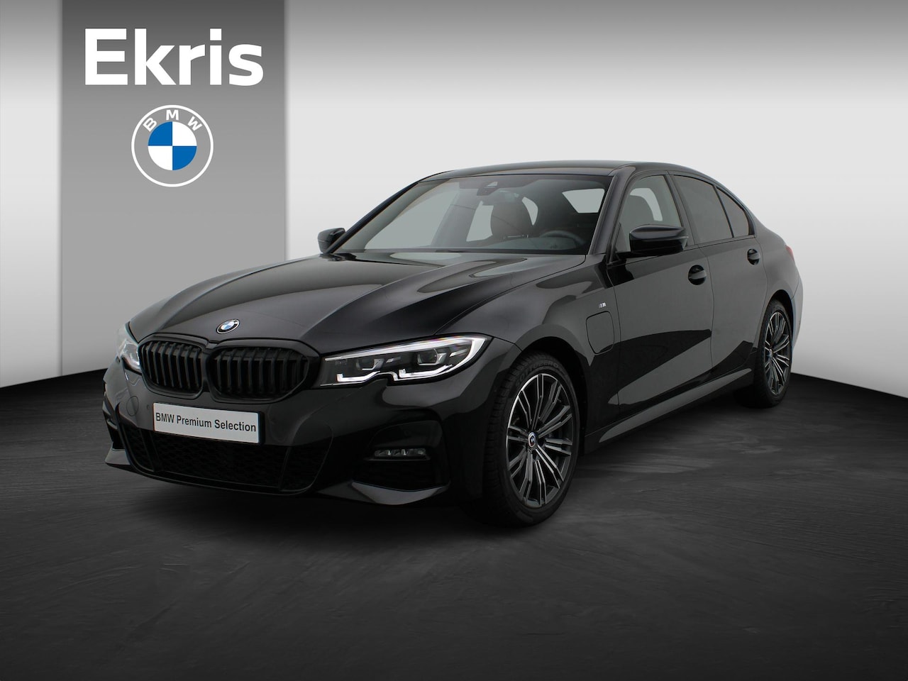 BMW 3-serie - Sedan 330e High Executive |  M Sportpakket | Audio Media Pack | Parking Pack | DAB | HiFi - AutoWereld.nl