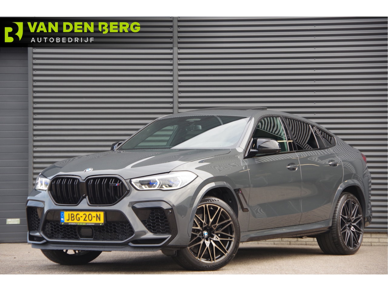 BMW X6 - M - Competition LASERLIGHT, PANODAK, MEMORY, TREKHAAK, ALCANTARA HEMEL, SPORTSTOELEN, CARB - AutoWereld.nl