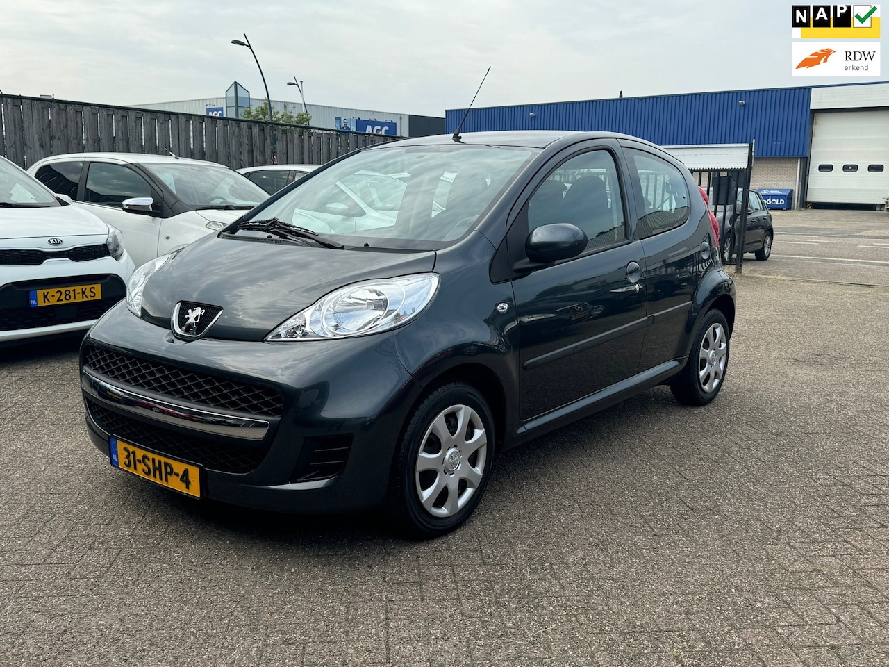 Peugeot 107 - 1.0-12V XS Airco / Elek. Pakket / NAP - AutoWereld.nl
