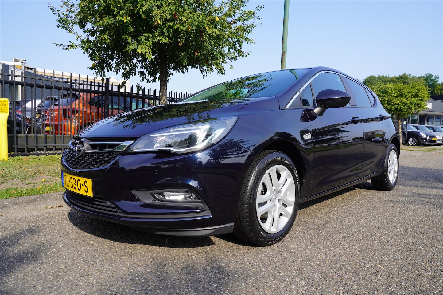 Opel Astra - 1.0 Turbo 105pk Business+ Multi Media Navigatie - AutoWereld.nl