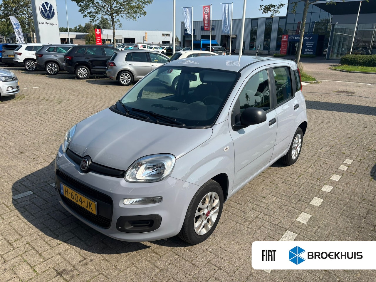 Fiat Panda - 1.2 70 pk Easy | Airco | Lichtmetalen velgen 14" - AutoWereld.nl