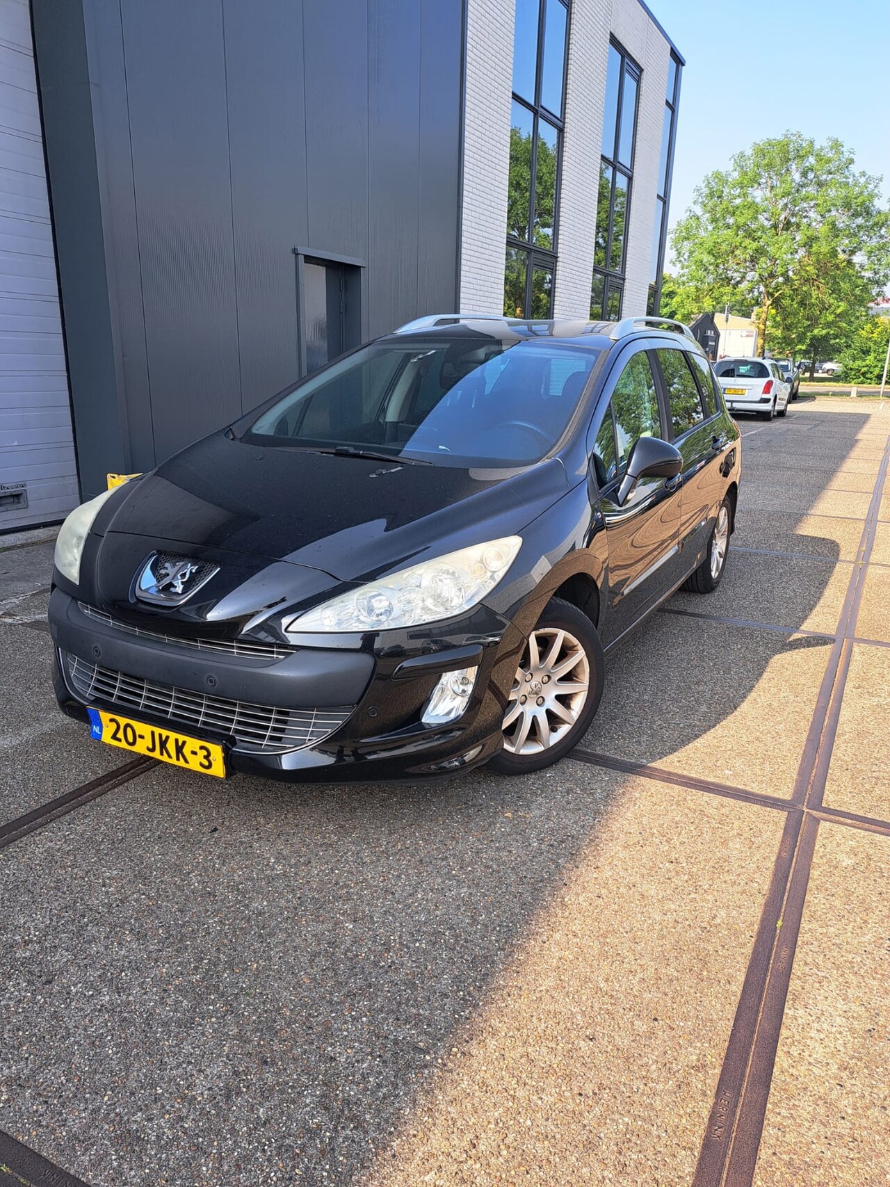 Peugeot 308 SW - 1.6 VTi XS AIRCO / NAP / ELEKT RAMEN /NAV/ APK / 5DRS / 7personen - AutoWereld.nl