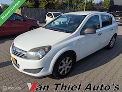 Opel Astra - 1.4 Selection