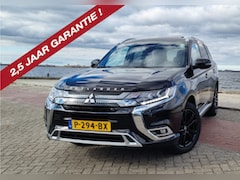 Mitsubishi Outlander - 2.4 PHEV Instyle+ Black Edition | Android Auto/Apple Carplay | Schuifdak | 3D Camera
