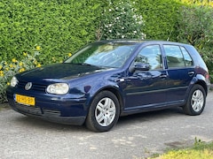 Volkswagen Golf - 2.0 Highline