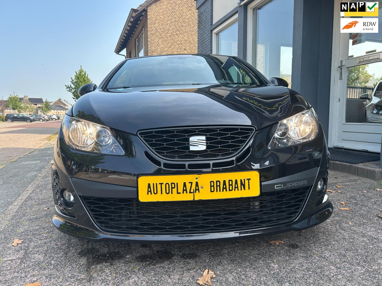 SEAT Ibiza SC - 1.4 CUPRA / NAVI / CRUISE / PDC - AutoWereld.nl