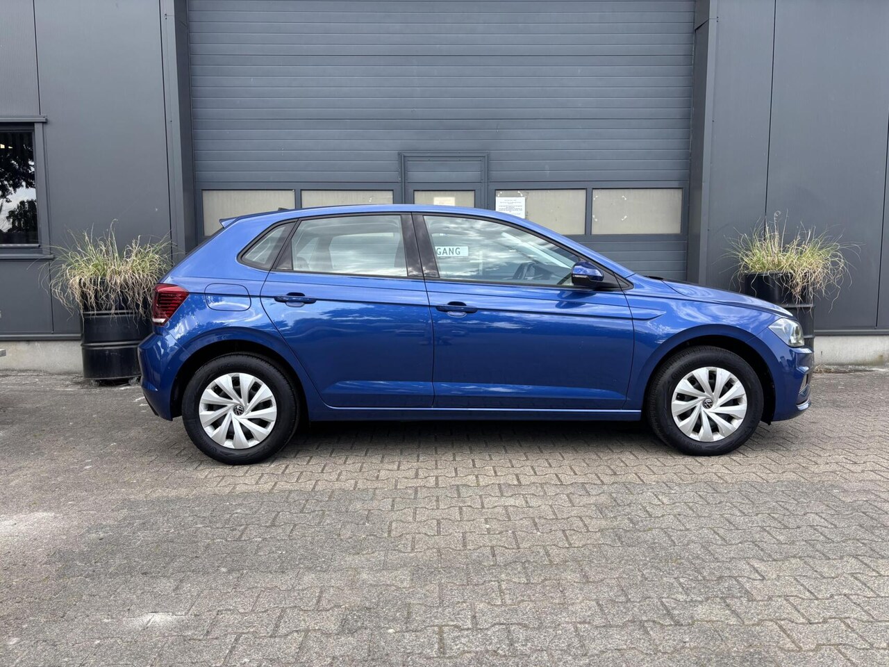 Volkswagen Polo - 1.0 TSI Comfortline Adap. cruise control/ AppleCarPlay/ AndroidAuto/ Airco!!