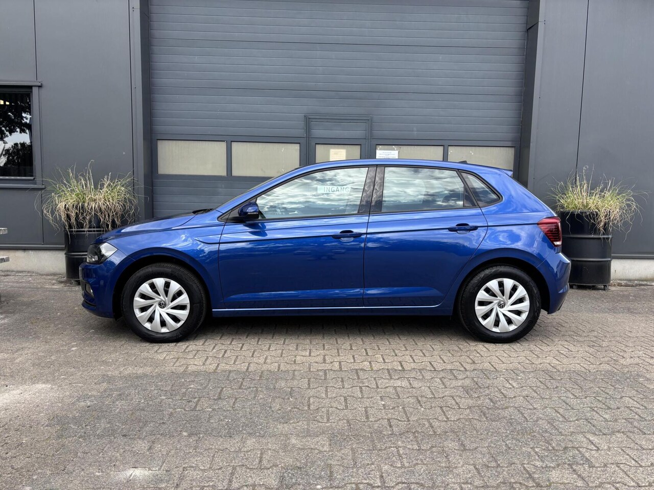 Volkswagen Polo - 1.0 TSI Comfortline Adap. cruise control/ AppleCarPlay/ AndroidAuto/ Airco!!