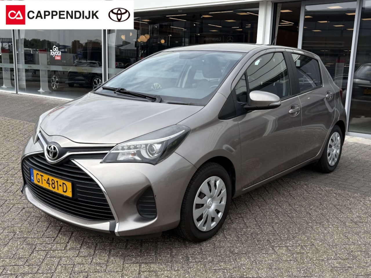 Toyota Yaris - 1.3 VVT-i Aspiration 1.3 VVT-i Aspiration - AutoWereld.nl