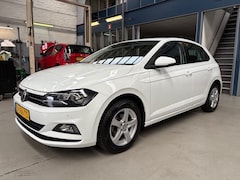 Volkswagen Polo - 1.0 TSI 95pk Comfortline | Apple carplay / Android auto | Navigatie | Airco | Lm velgen |