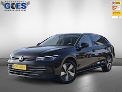 Volkswagen Passat Variant - Passat 1.5 eTSI Business/virtueel cockpit