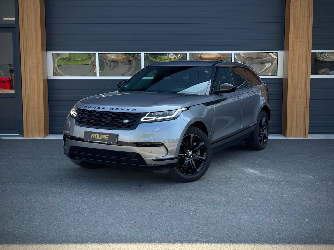 Land Rover Range Rover Velar - 2.0 P400e S|Pano|Meridian|Elekt. Stoelen|Leer - AutoWereld.nl