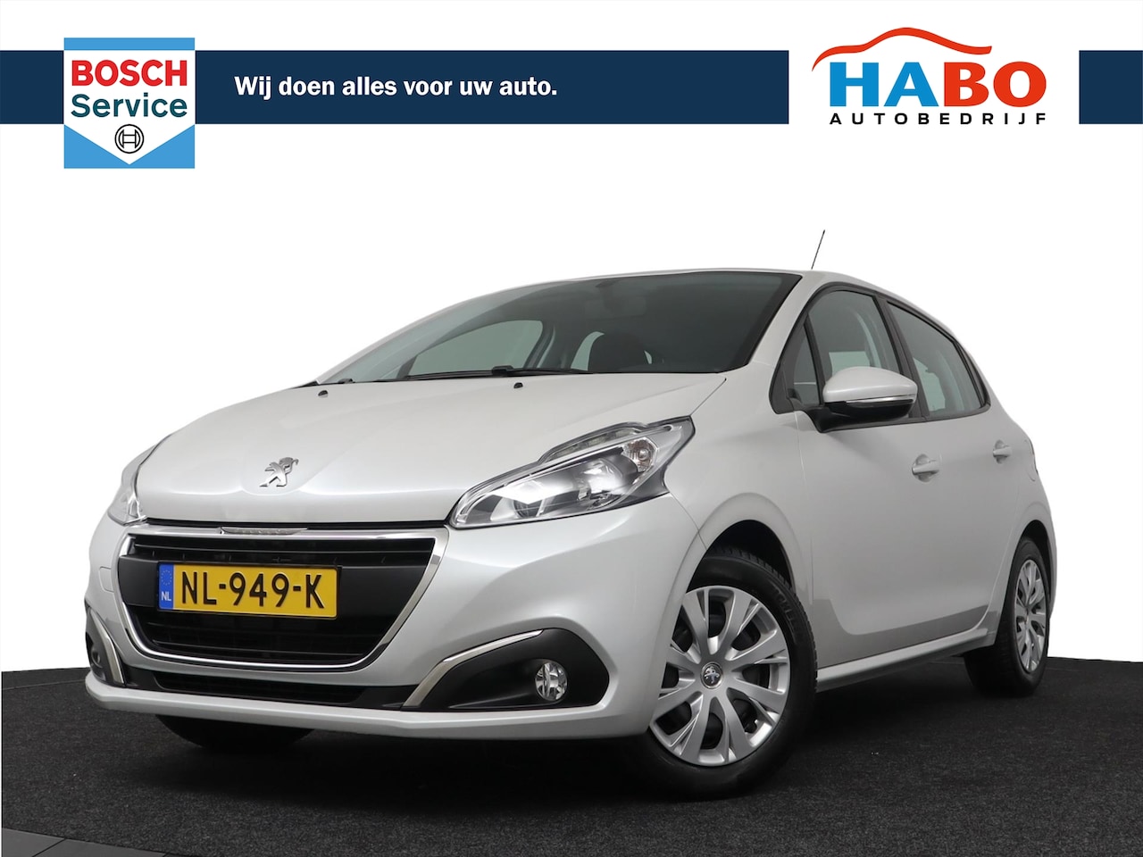 Peugeot 208 - 1.2 PURETECH BLUE LION AC/BLUETOOTH/CRUISE/NAV/PARK.SENS/TREKHAAK/40.000KM!! - AutoWereld.nl