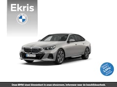BMW i5 - eDrive40 M Sport Edition | M Sportpakket | Equipment Package Pro | Travel Package