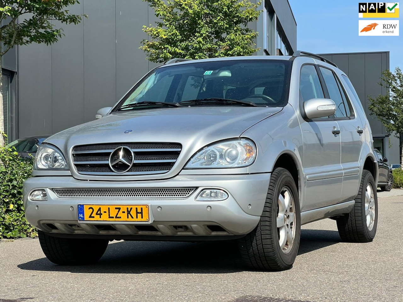 Mercedes-Benz M-klasse - 400 CDI Inspiration EXPORT - AutoWereld.nl