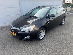 Opel Astra Sports Tourer - 1.4 Turbo Edition