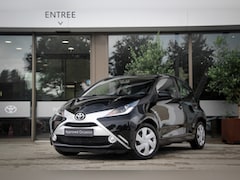 Toyota Aygo - 1.0 VVT-i x-nav | Camera | Airco