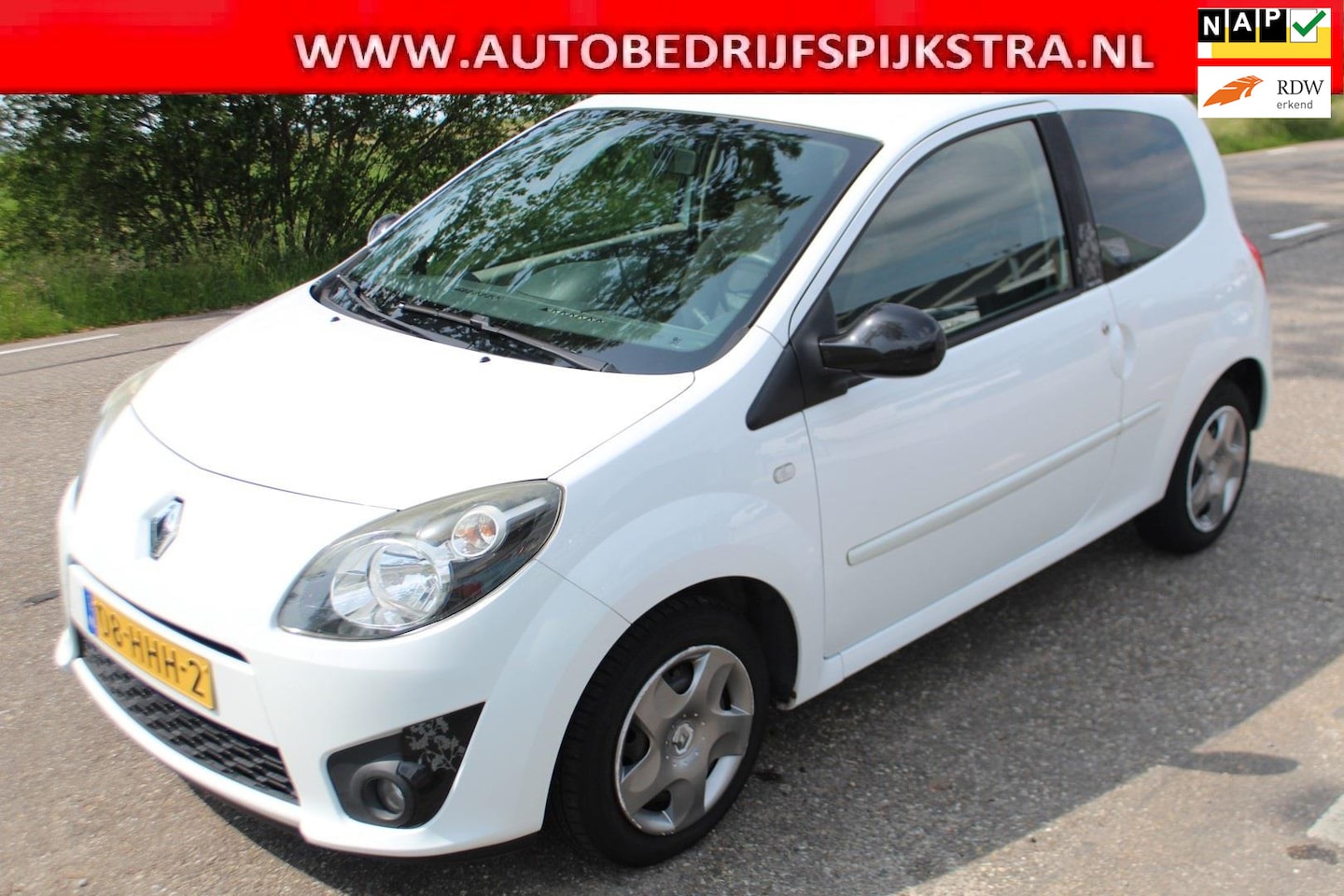 Renault Twingo - 1.2 Night & Day - AutoWereld.nl