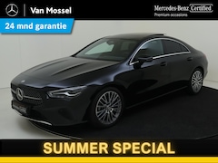 Mercedes-Benz CLA-Klasse - 180 Business Line / Stoelverwarming / Achteruitrijcamera / Panaroma-schuifdak /