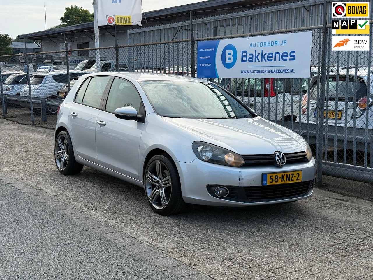 Volkswagen Golf - 1.4 TSI Trendline | Airco | Cruise | Trekhaak - AutoWereld.nl