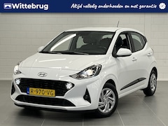 Hyundai i10 - 1.0 Premium NAVIGATIE | CLIMATE CONTROL | PARKEERCAMERA