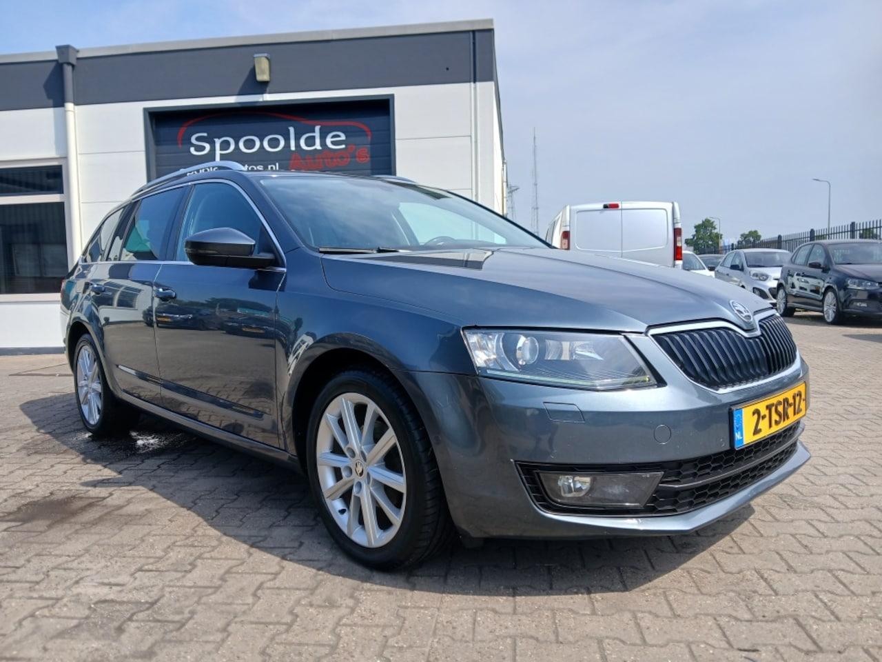 Skoda Octavia Combi - 1.2 TSI Topstaat/Stoelverwarming/Clima/Navi/Apk 06-'26 - AutoWereld.nl