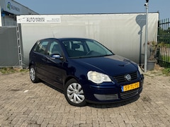 Volkswagen Polo - 1.4-16V Optive - Airco - Cruise - APK 02-2026