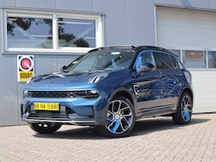 Lynk & Co 01 - 1.5 / Nieuw / 360° camera / Panoramadak