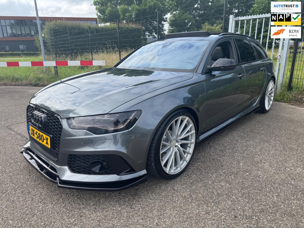 Audi RS6 - Avant 4.0 TFSI 720PK quattro Milltek 21inch Maxton Carbon - AutoWereld.nl