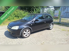 Opel Corsa - 1.4-16V Sport