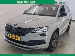 Skoda Karoq - 1.5 TSI ACT 150pk Automaat Sportline Business | Panoramadak| Trekhaak | Comfort & Functiep