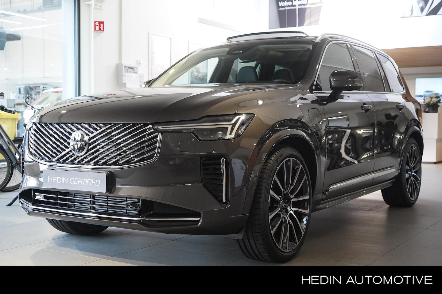 Volvo XC90 - 2.0 T8 Recharge AWD Ultra Bright 2.0 T8 Recharge AWD Ultra Bright - AutoWereld.nl
