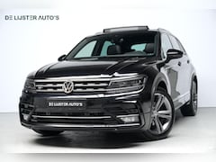 Volkswagen Tiguan - 1.5 TSI ACT R Line Automaat | Pano-dak | Virtual | CarPlay | Acc | 360 Camera | Stoel + St