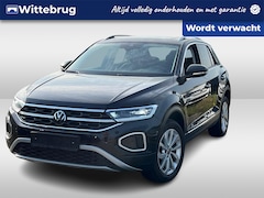 Volkswagen T-Roc - 1.5 TSI 150pk DSG Style / Fabrieksgarantie 07-2027 / Panoramadak / Trekhaak Afneembaar / V