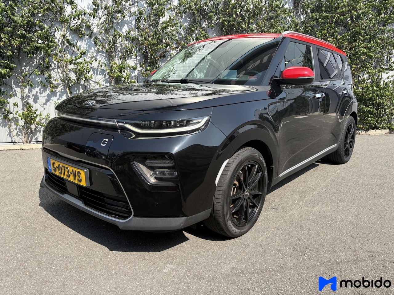 Kia e-Soul - DynamicLine 64 kWh | navi | Keyless - AutoWereld.nl