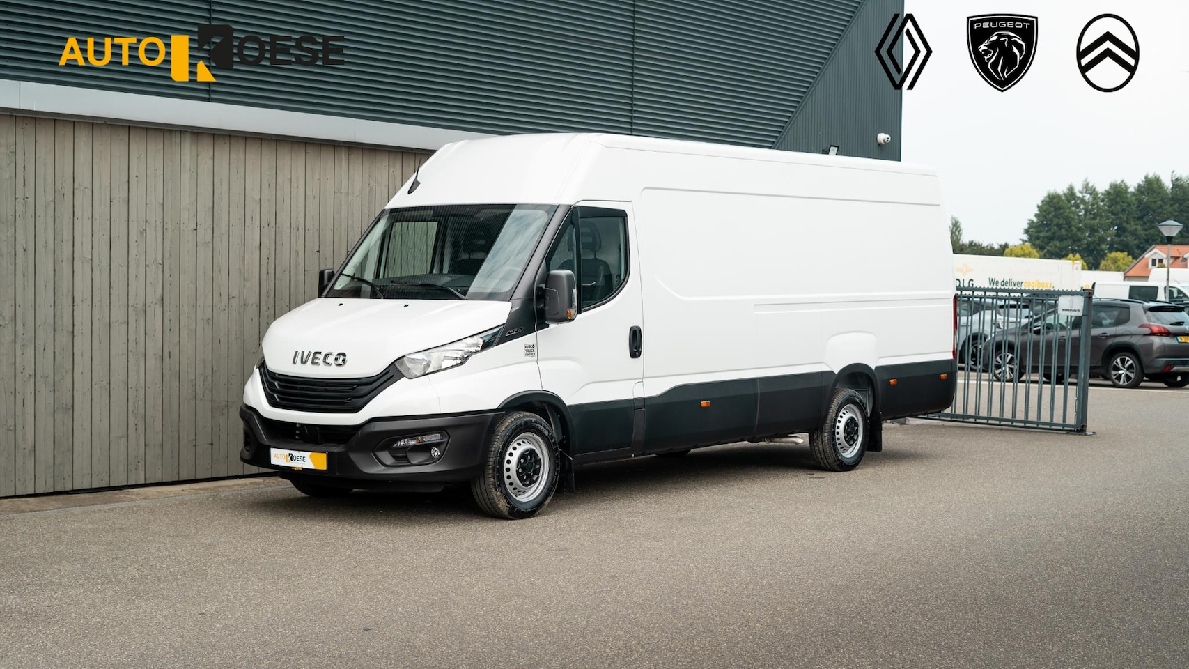 Iveco Daily - 35S16V 2.3 410 H2 | Direct Leverbaar | Complete Betimmering Laadruimte | Parkeersensoren | - AutoWereld.nl