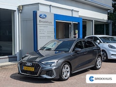 Audi A3 Sportback - 30 TFSI S edition | Carplay | Navi | Climate | Keyless | Matrix LED | Dealeronderhouden