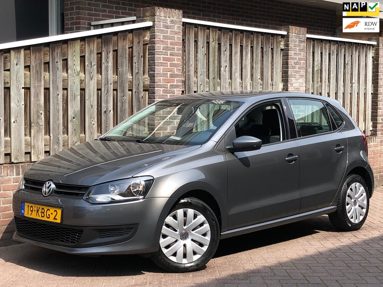 Volkswagen Polo - 1.4-16V Comfortline AIRCO, 5-deurs, Trekhaak, Cruise control - AutoWereld.nl