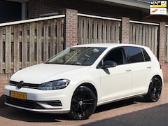 Volkswagen Golf - 1.0 TSI Trendline 5-deurs, 17''LM, NAVI, Cruise, Bluetooth