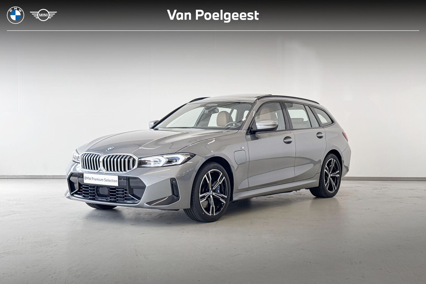 BMW 3-serie Touring - 330e xDrive Innovation Pack M Sportpakket Aut. - Verwacht: Augustus 2025 - AutoWereld.nl