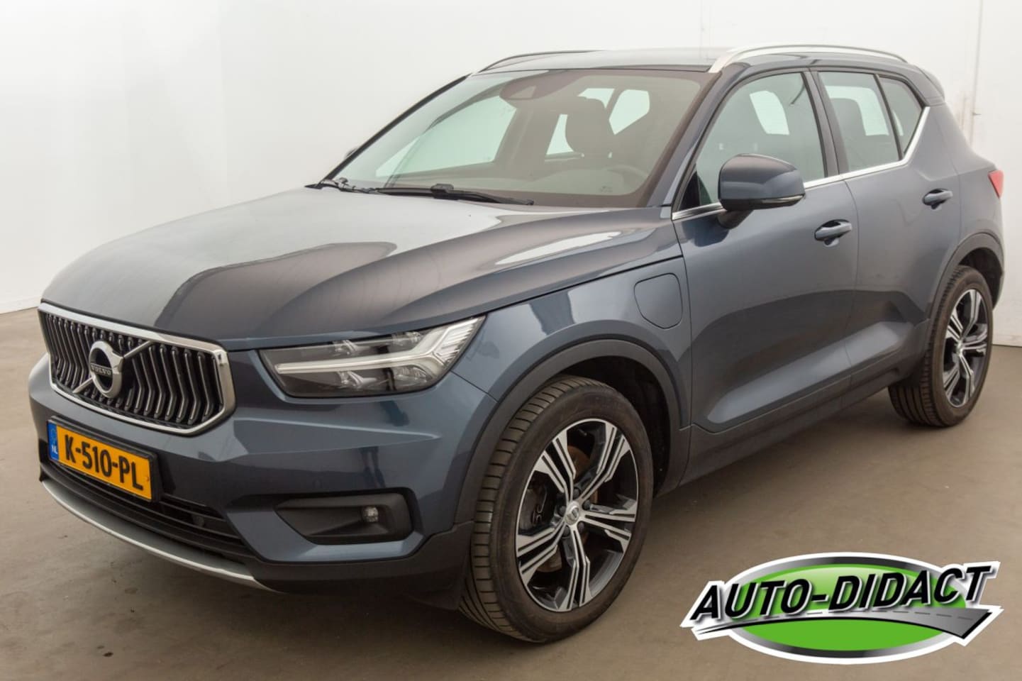 Volvo XC40 - 1.5 T5 Automaat Digi Dash Clima Leder Recharge Inscription - AutoWereld.nl